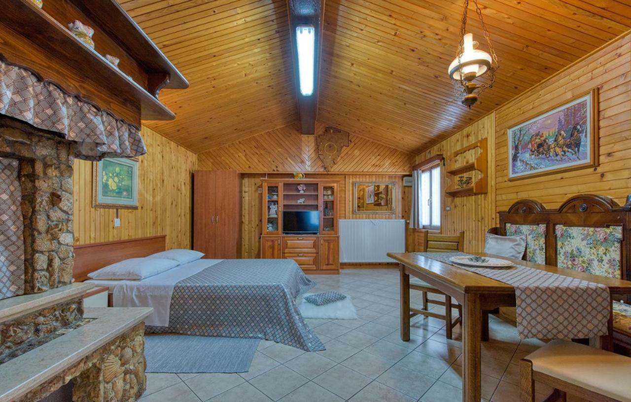 Cottage Nilda I Musalez Exterior photo
